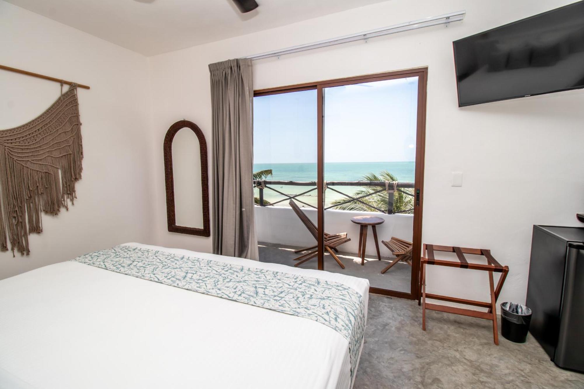 Hau Holbox, Oceanfront Boutique Hotel Esterno foto