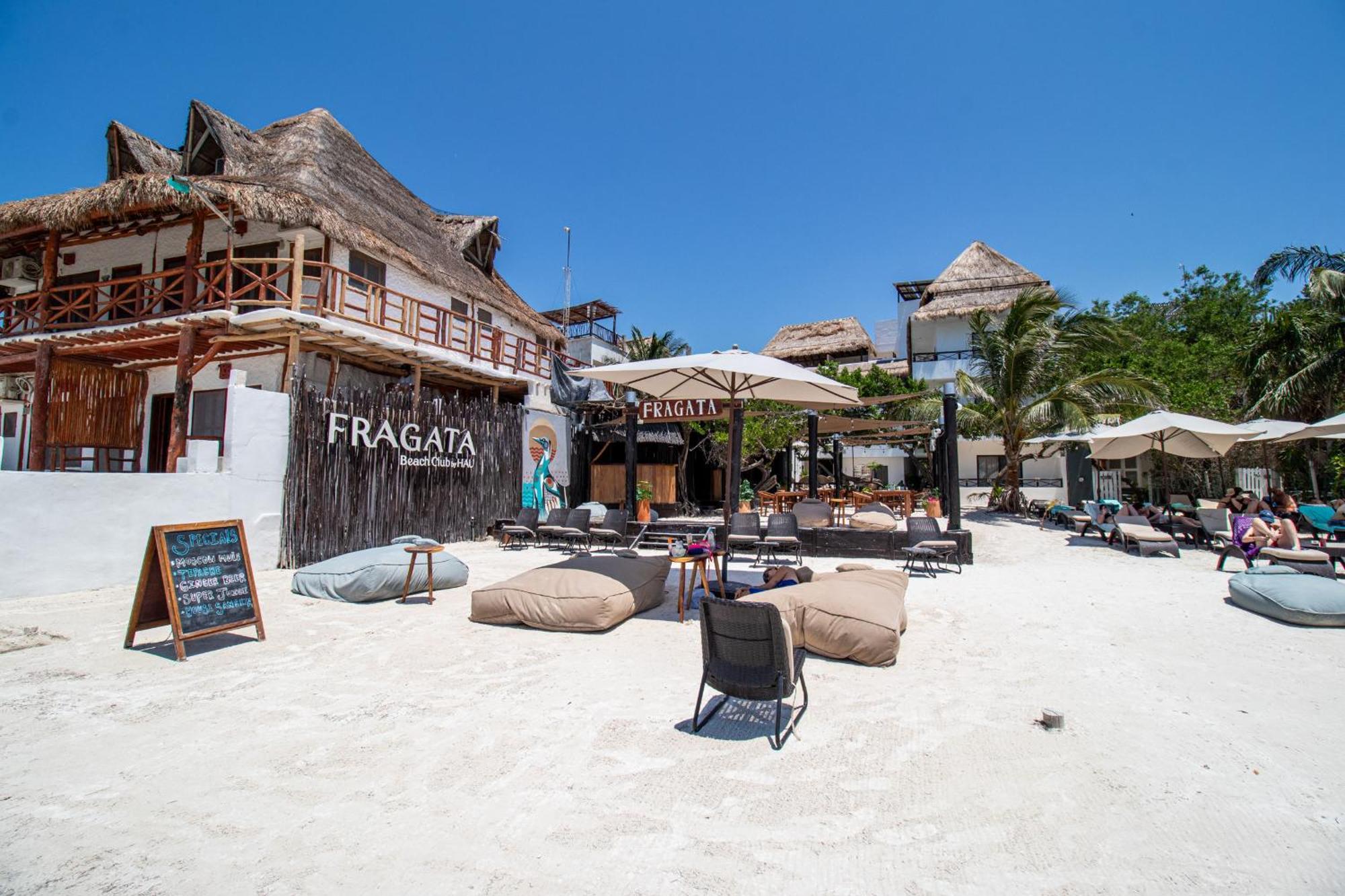 Hau Holbox, Oceanfront Boutique Hotel Esterno foto