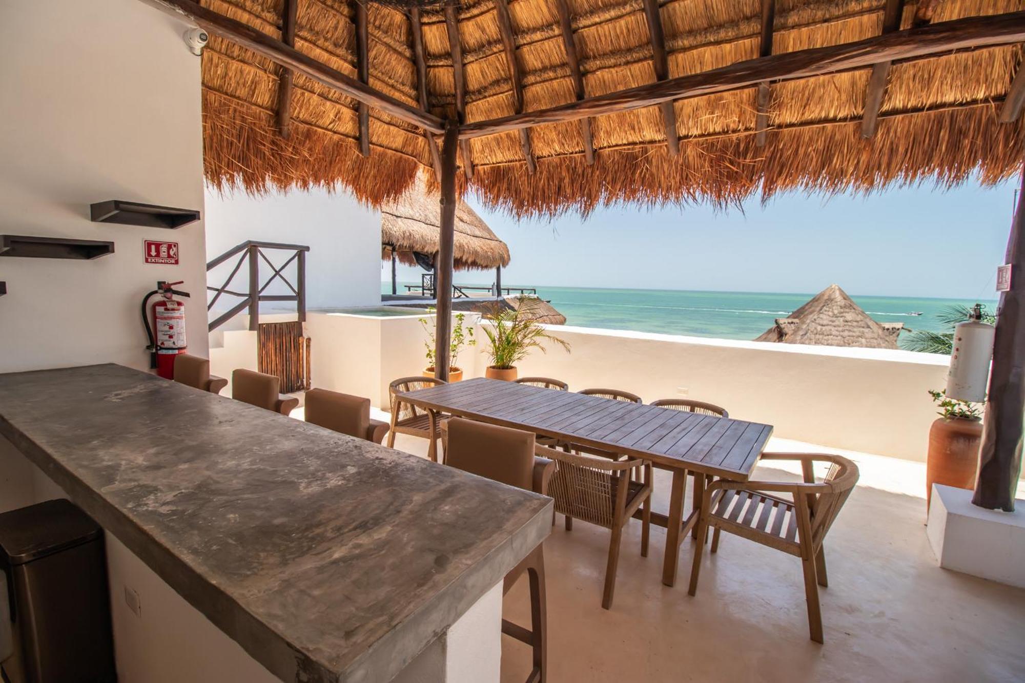 Hau Holbox, Oceanfront Boutique Hotel Esterno foto